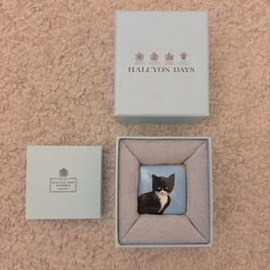 Halcyon Days Enamel box
Collectors Item